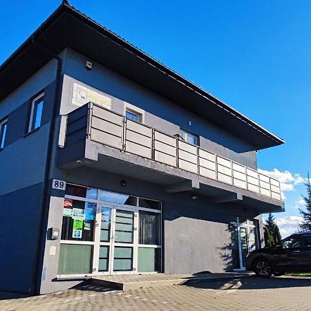 Keisa Apartrooms Nowy Sącz Eksteriør billede